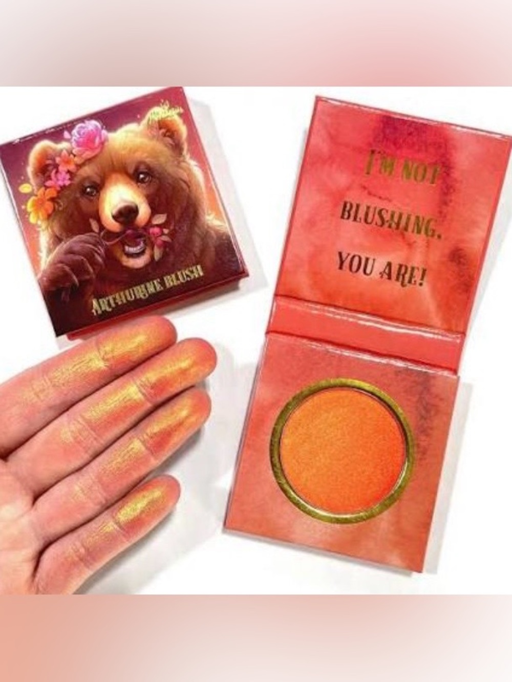 Menagerie Cosmetics Single powder Glowing Blush in Best Buds Brand New No Box.